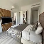 Small Hotel 3*